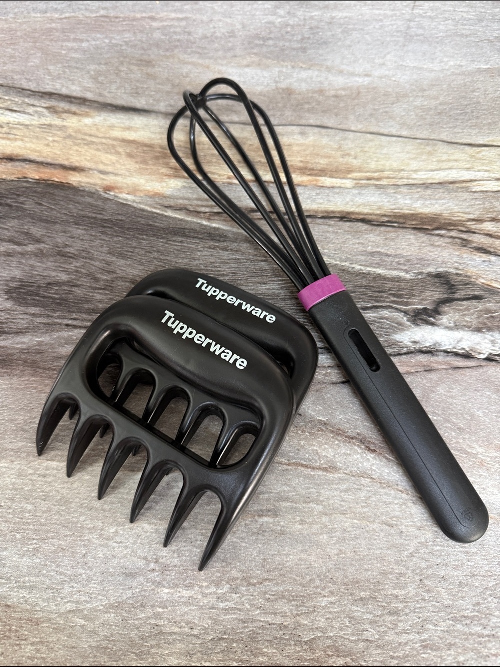 Tupperware Shredder and Whisk Bundle